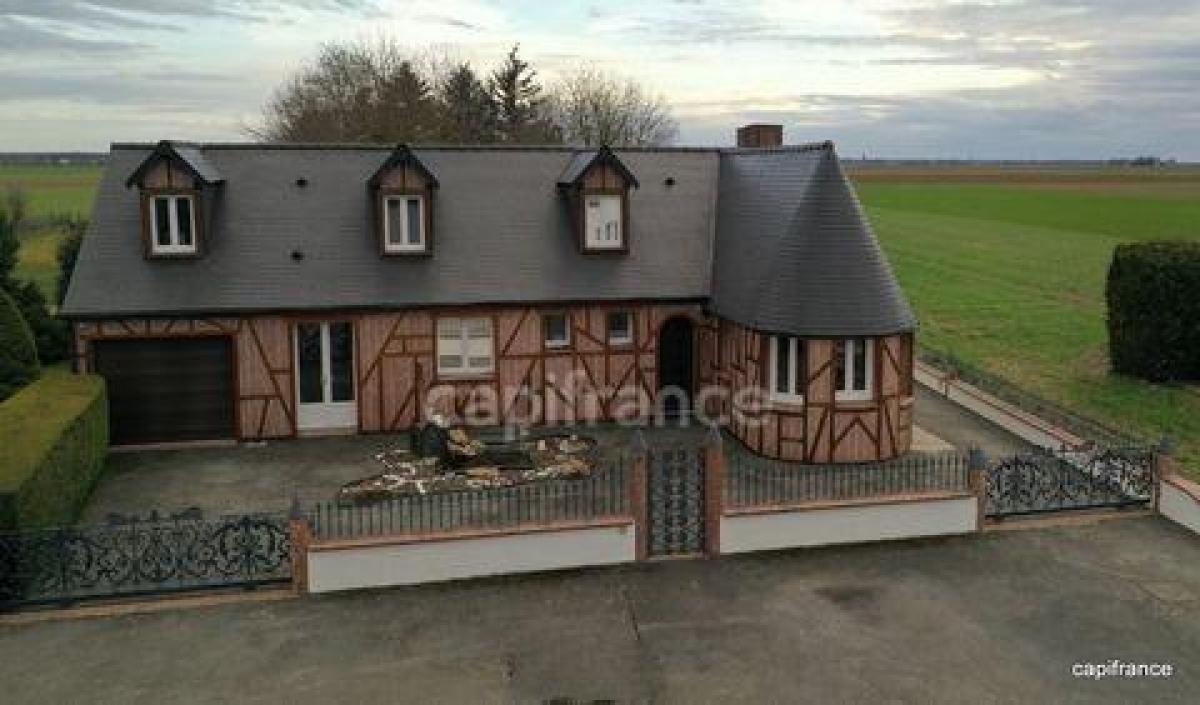 Picture of Home For Sale in Artenay, Centre, France