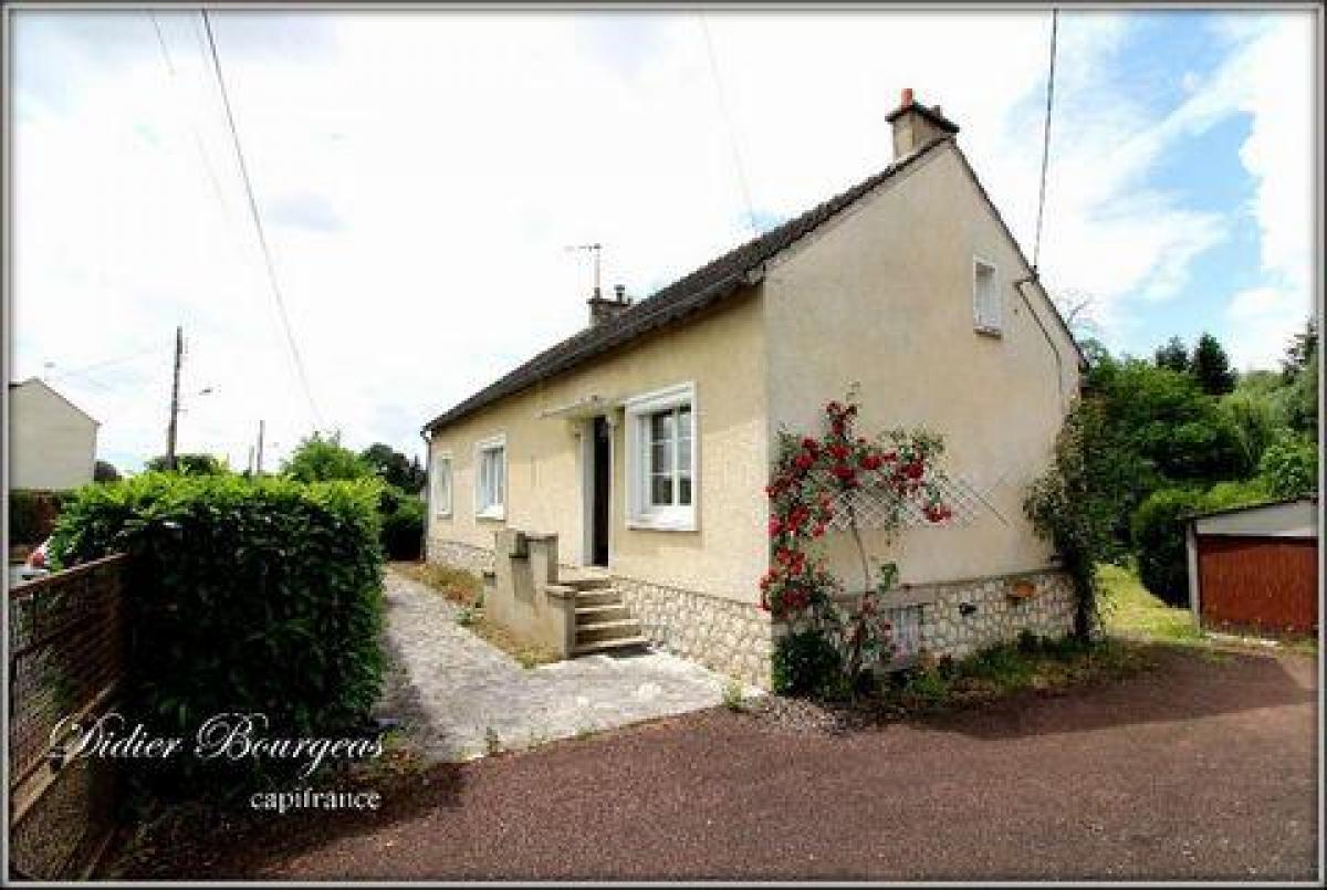 Picture of Home For Sale in Montargis, Centre, France