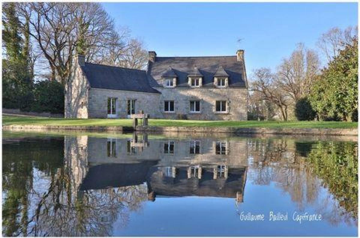 Picture of Home For Sale in Plabennec, Bretagne, France