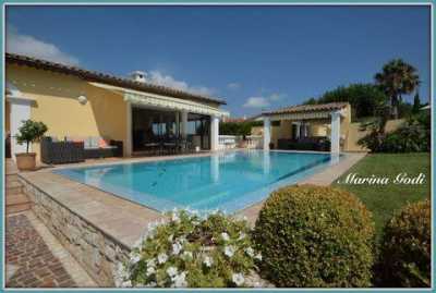 Home For Sale in Vence, France