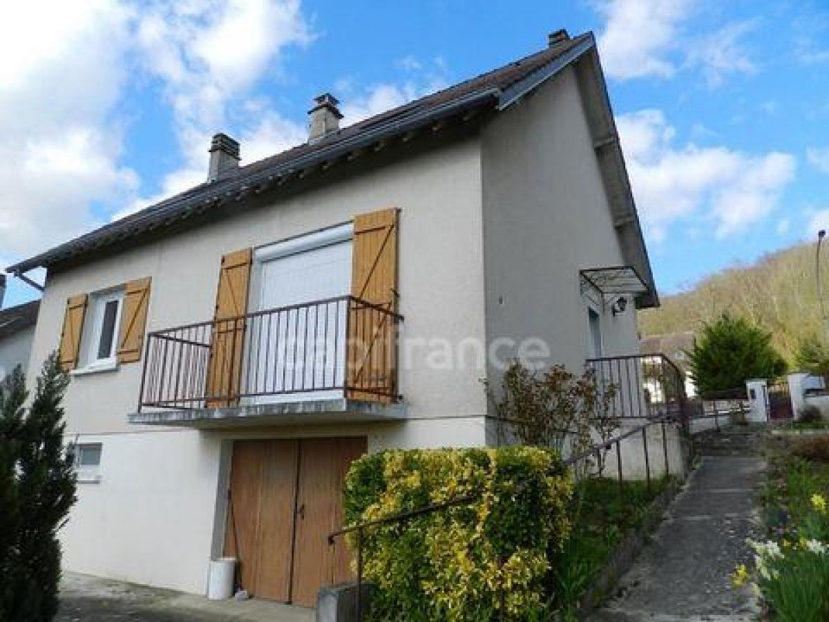 Picture of Home For Sale in Attichy, Picardie, France
