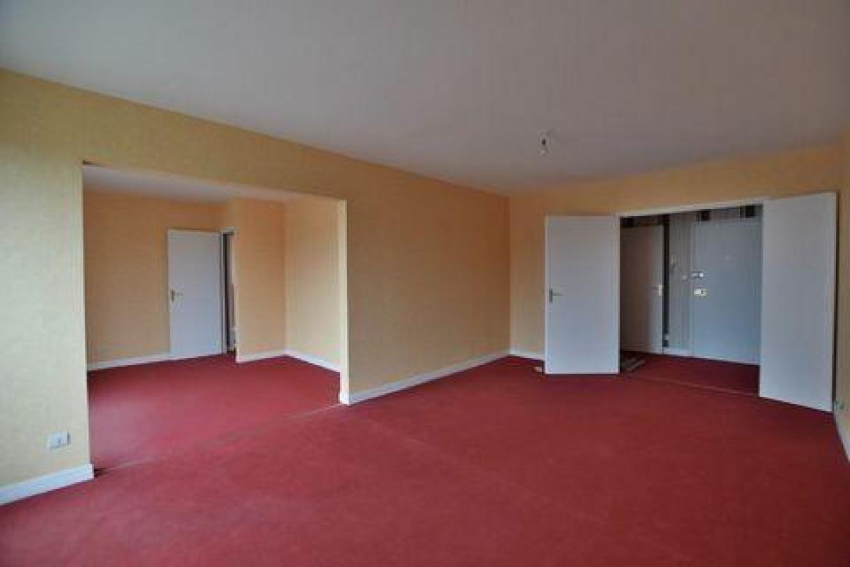 Picture of Condo For Sale in Amiens, Picardie, France