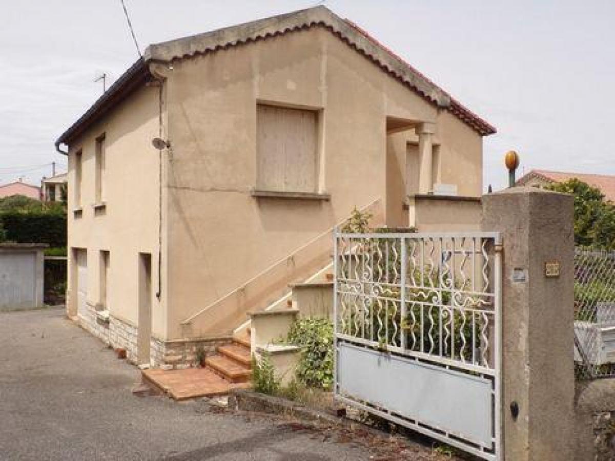 Picture of Home For Sale in Ales, Languedoc Roussillon, France
