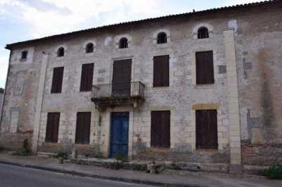 Home For Sale in Marmande, France