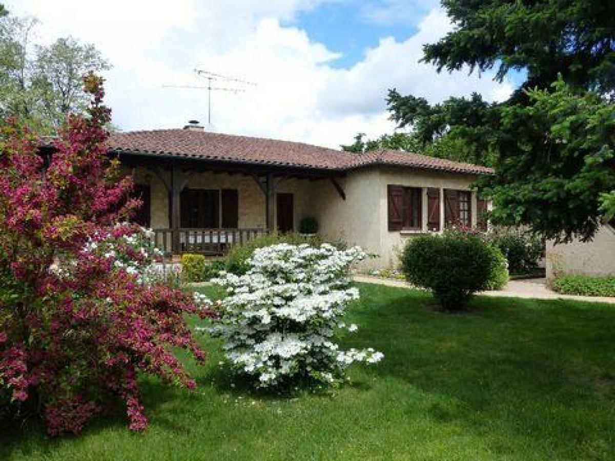 Picture of Home For Sale in Bergerac, Aquitaine, France