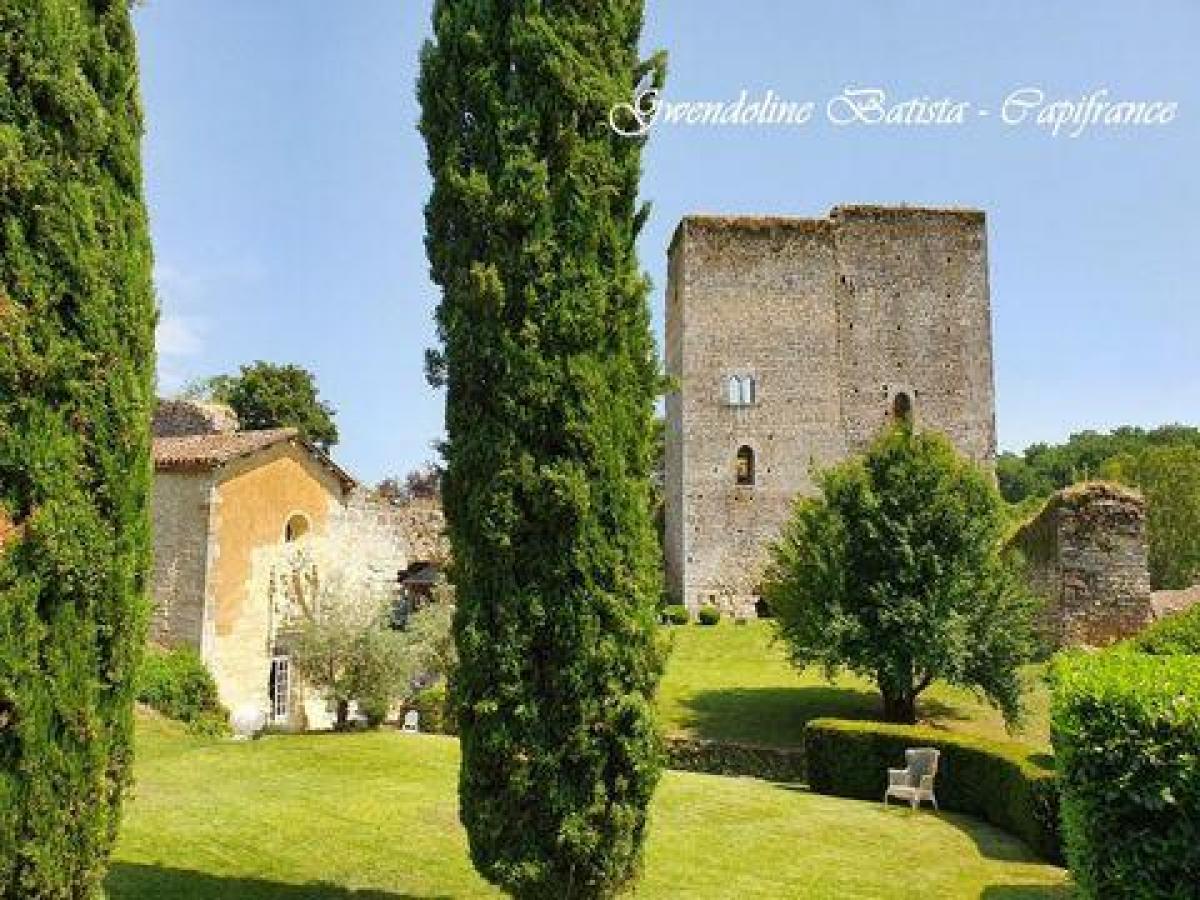 Picture of Home For Sale in Bergerac, Aquitaine, France