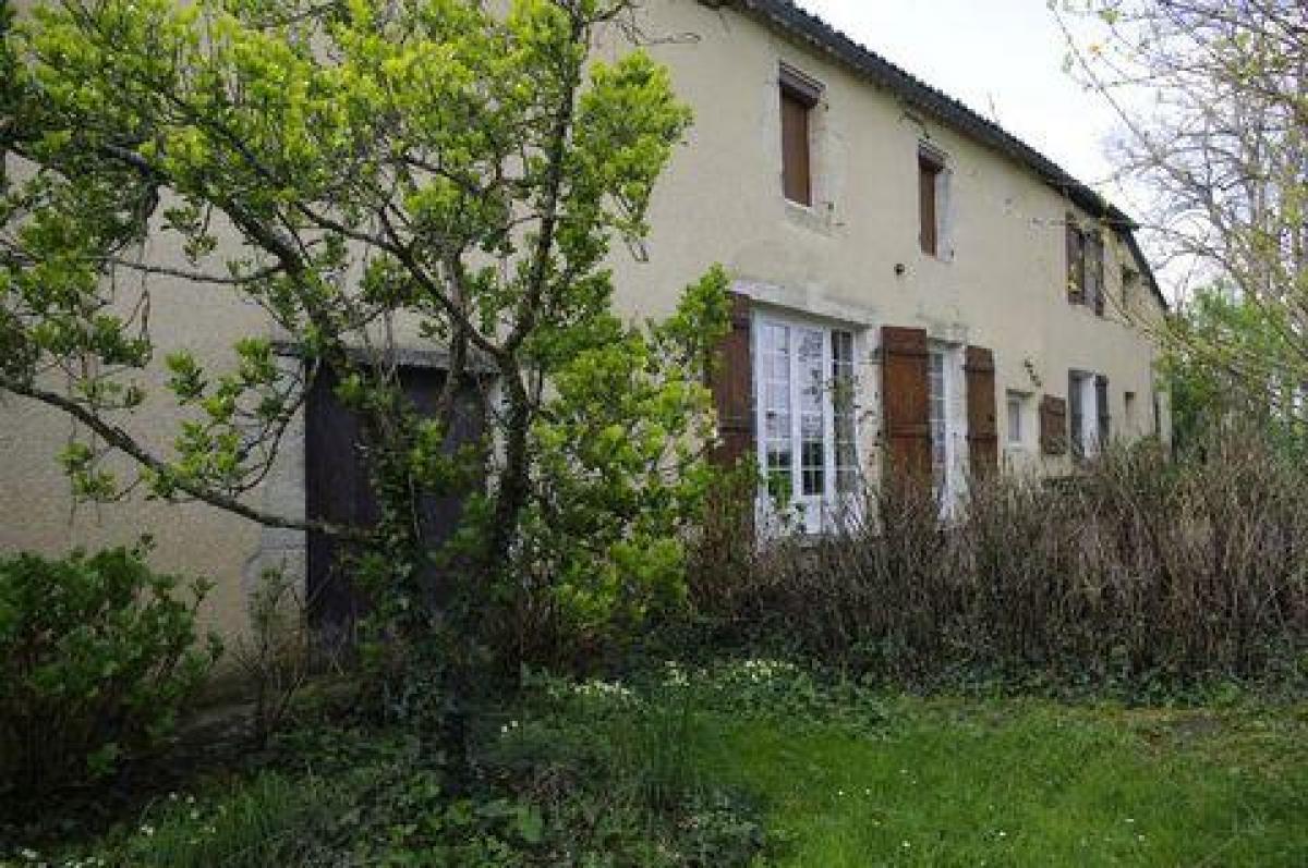 Picture of Home For Sale in Vic Fezensac, Midi Pyrenees, France