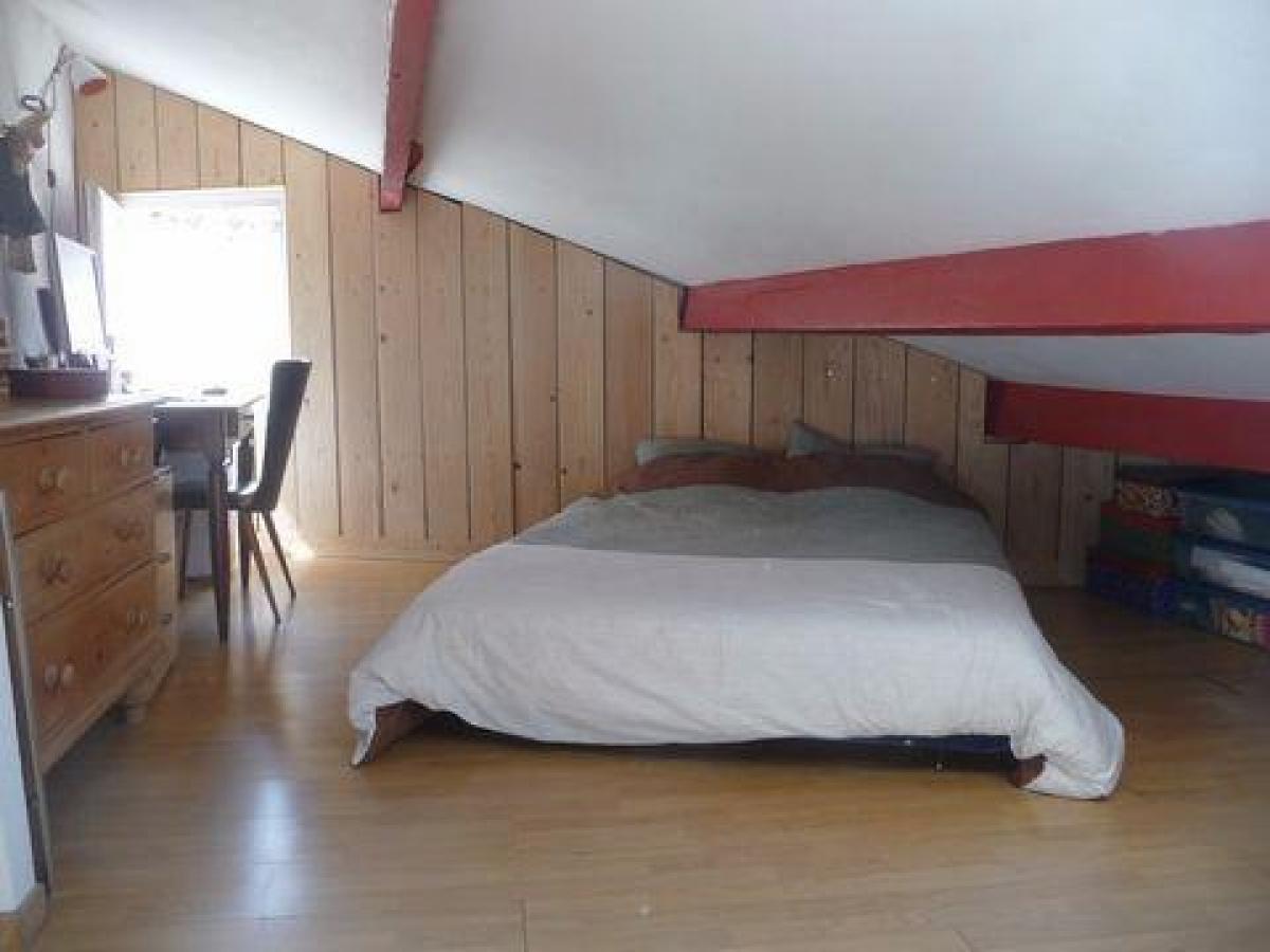 Picture of Home For Sale in Arles, Provence-Alpes-Cote d'Azur, France