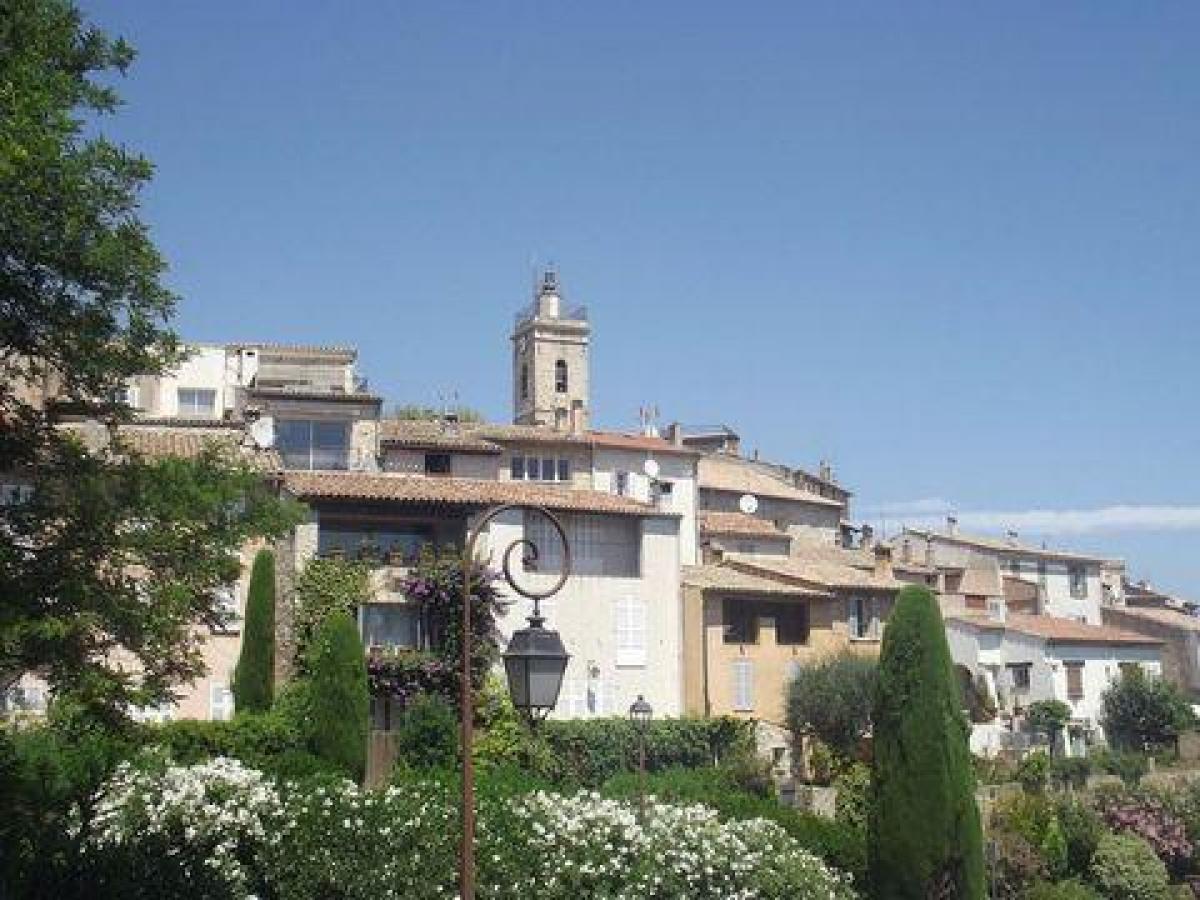 Picture of Apartment For Sale in Mougins, Cote d'Azur, France