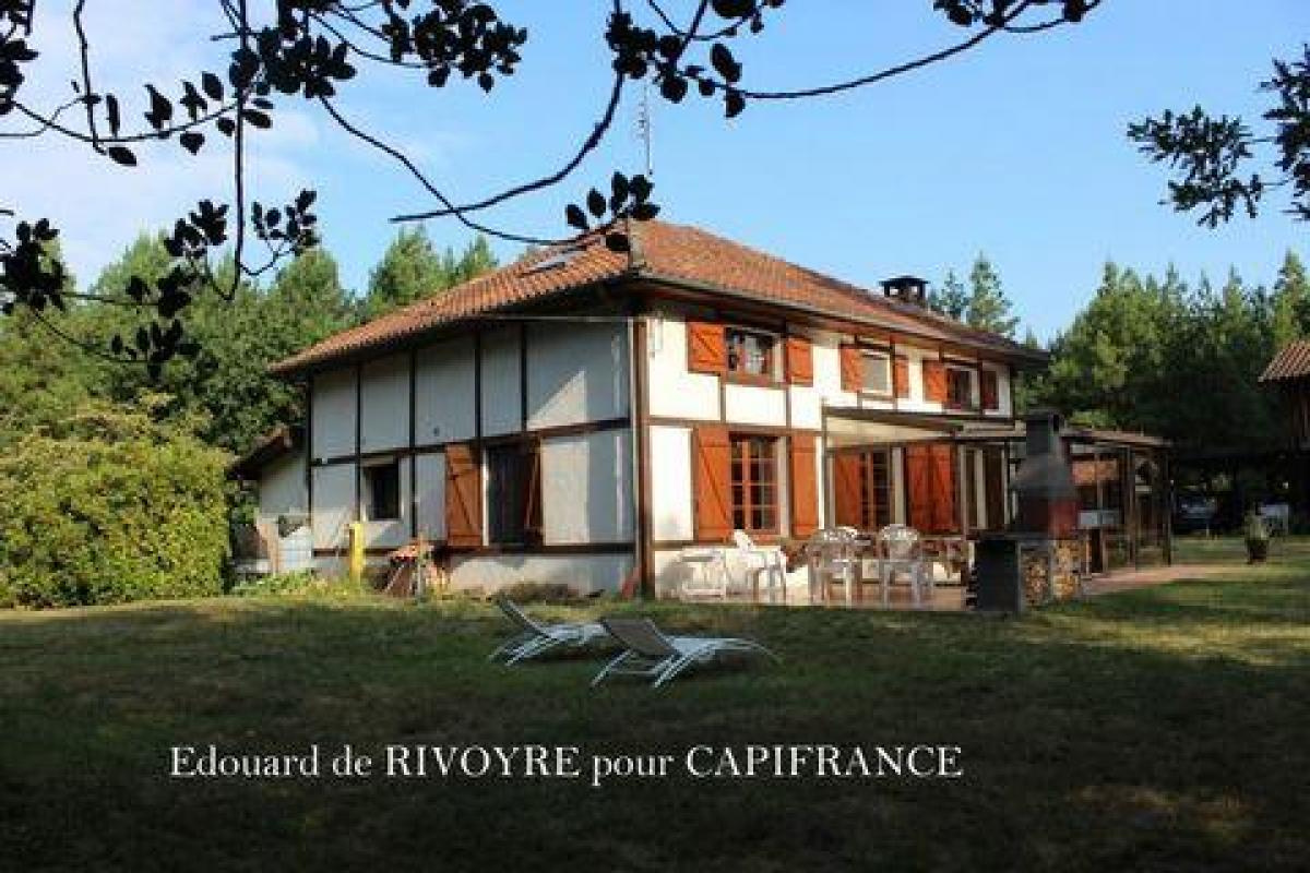 Picture of Home For Sale in Labrit, Aquitaine, France