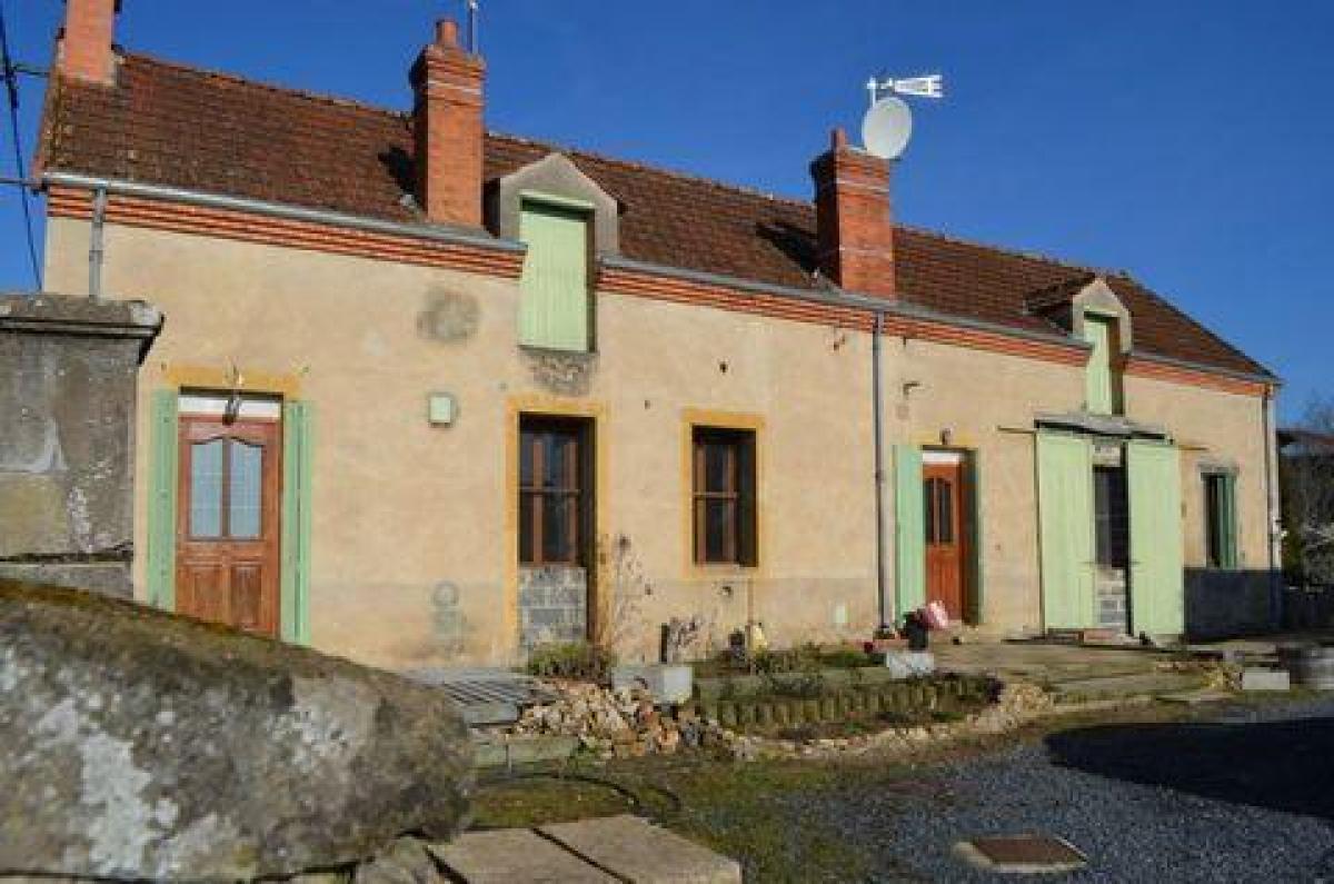 Picture of Home For Sale in Digoin, Bourgogne, France