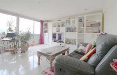 Condo For Sale in Cannes La Bocca, France