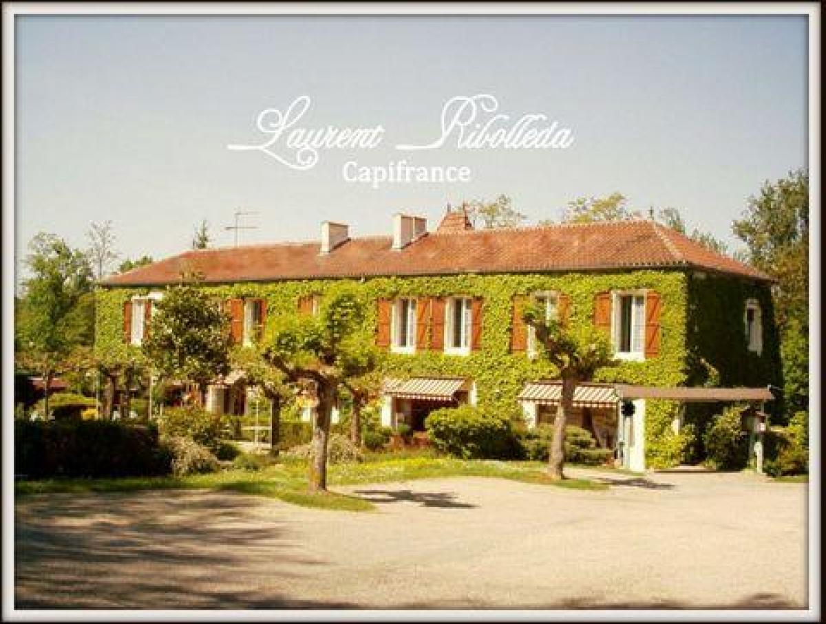 Picture of Home For Sale in Nerac, Aquitaine, France