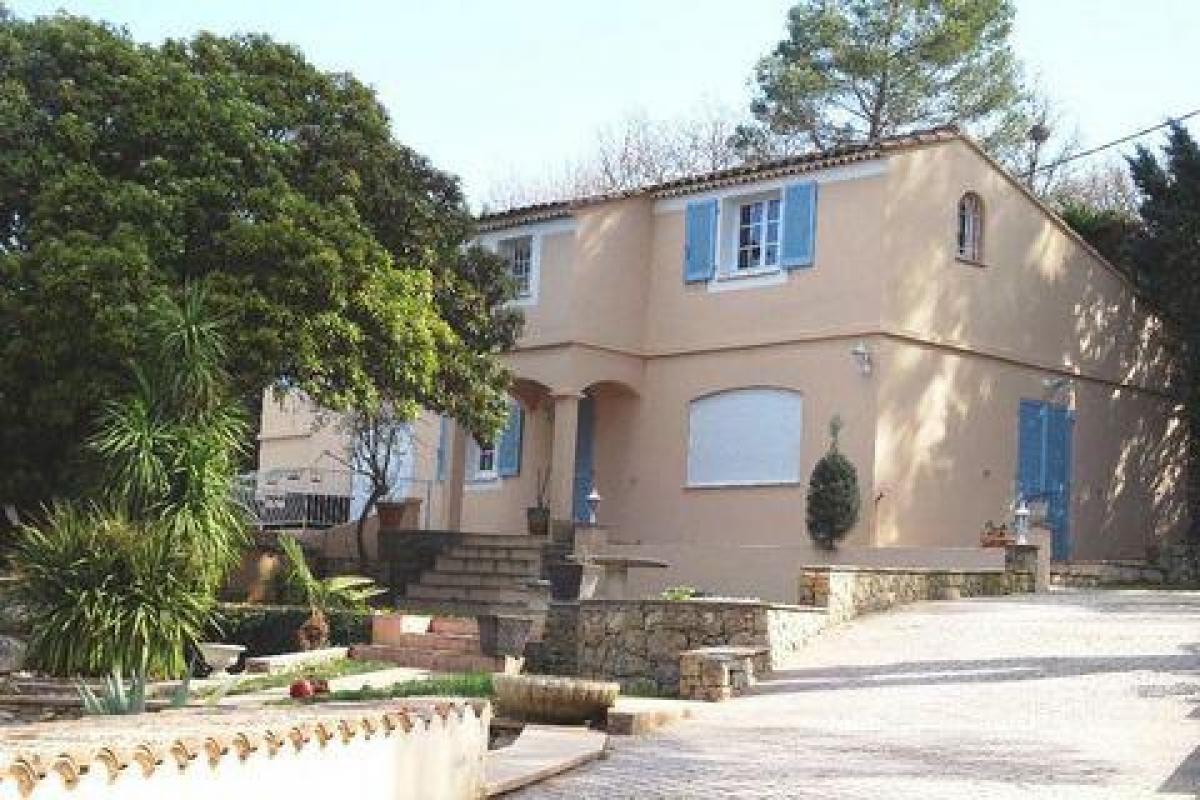 Picture of Home For Sale in Brignoles, Cote d'Azur, France