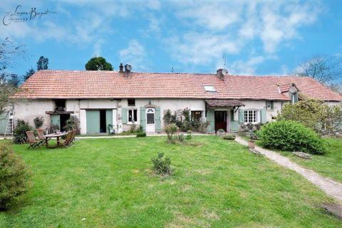Picture of Home For Sale in Autun, Bourgogne, France