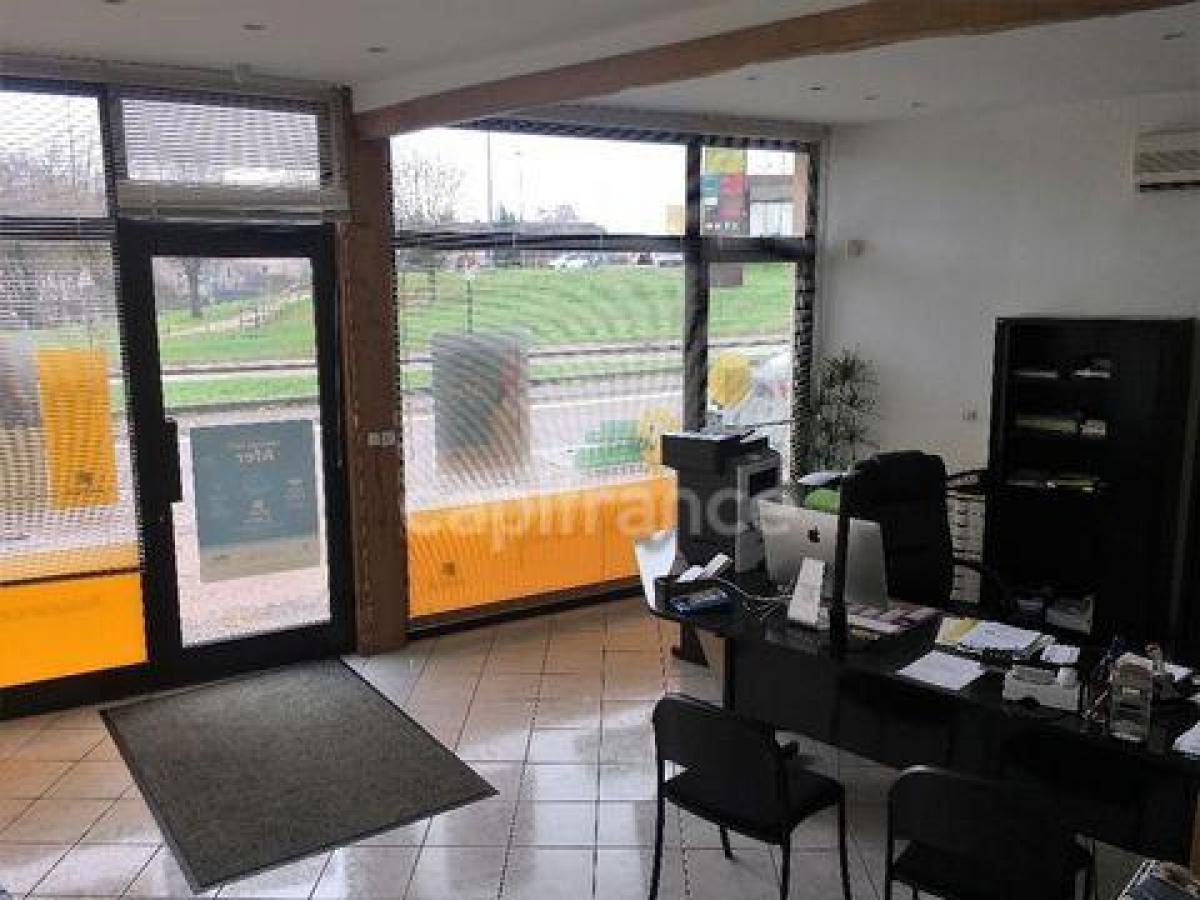 Picture of Office For Sale in Avallon, Bourgogne, France