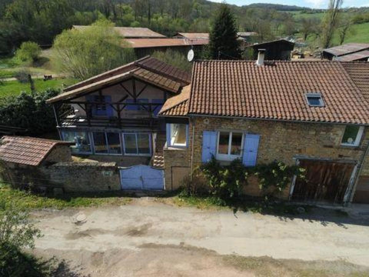 Picture of Home For Sale in Cluny, Bourgogne, France