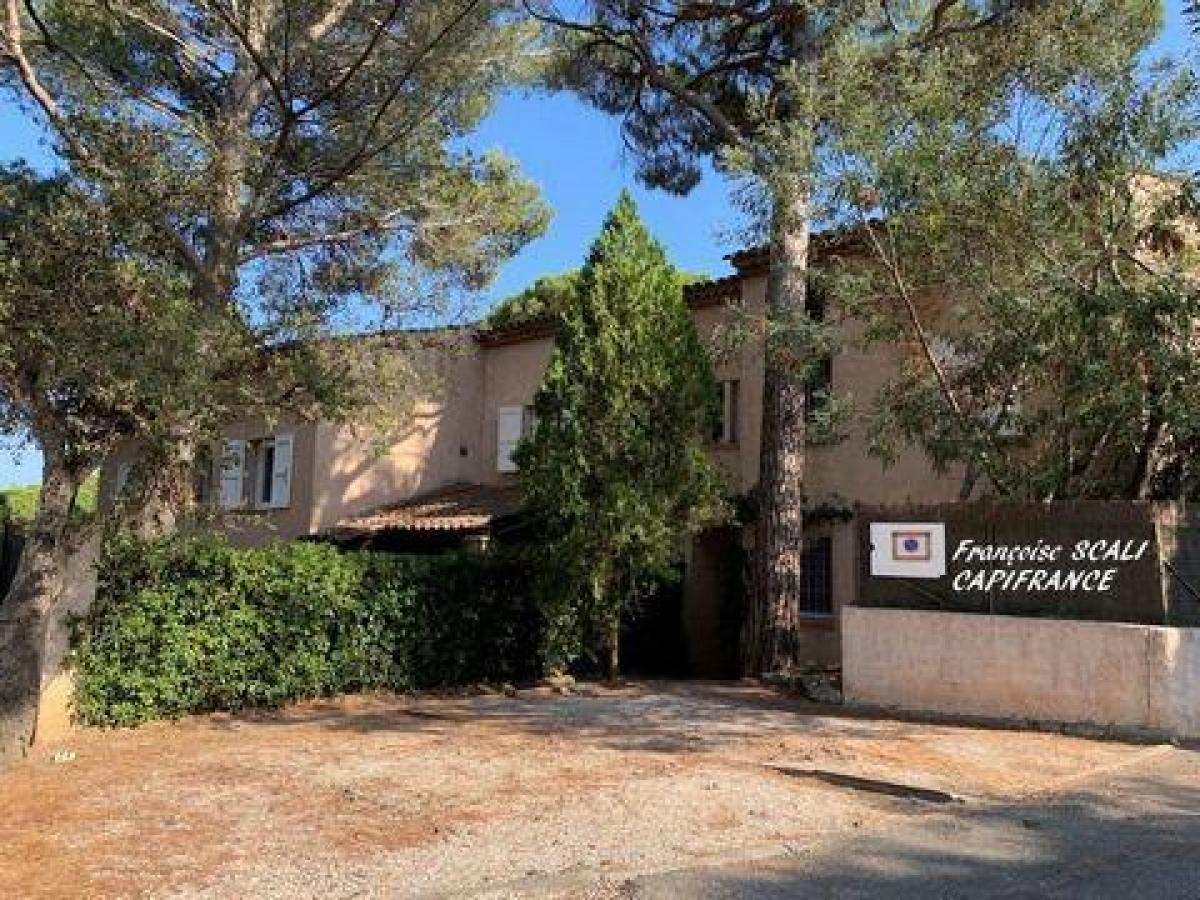 Picture of Condo For Sale in GASSIN, Cote d'Azur, France