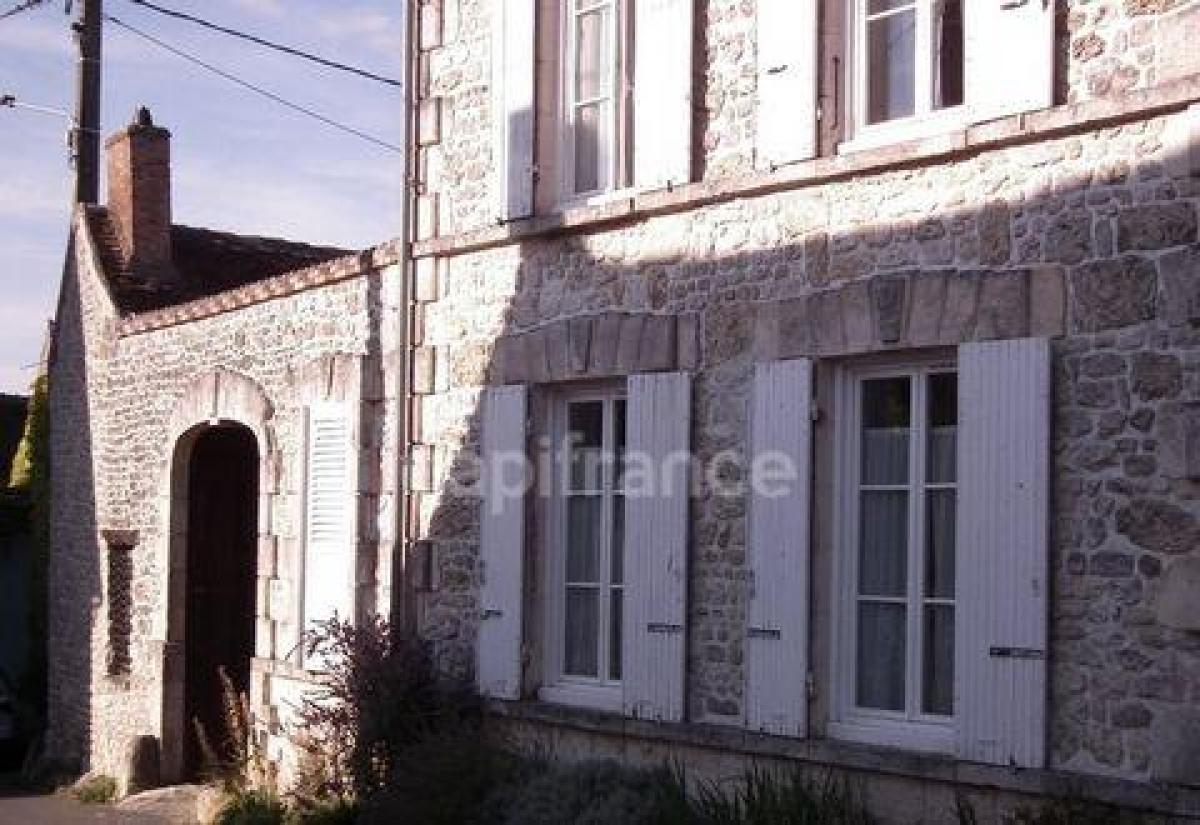 Picture of Home For Sale in Puiseaux, Centre, France