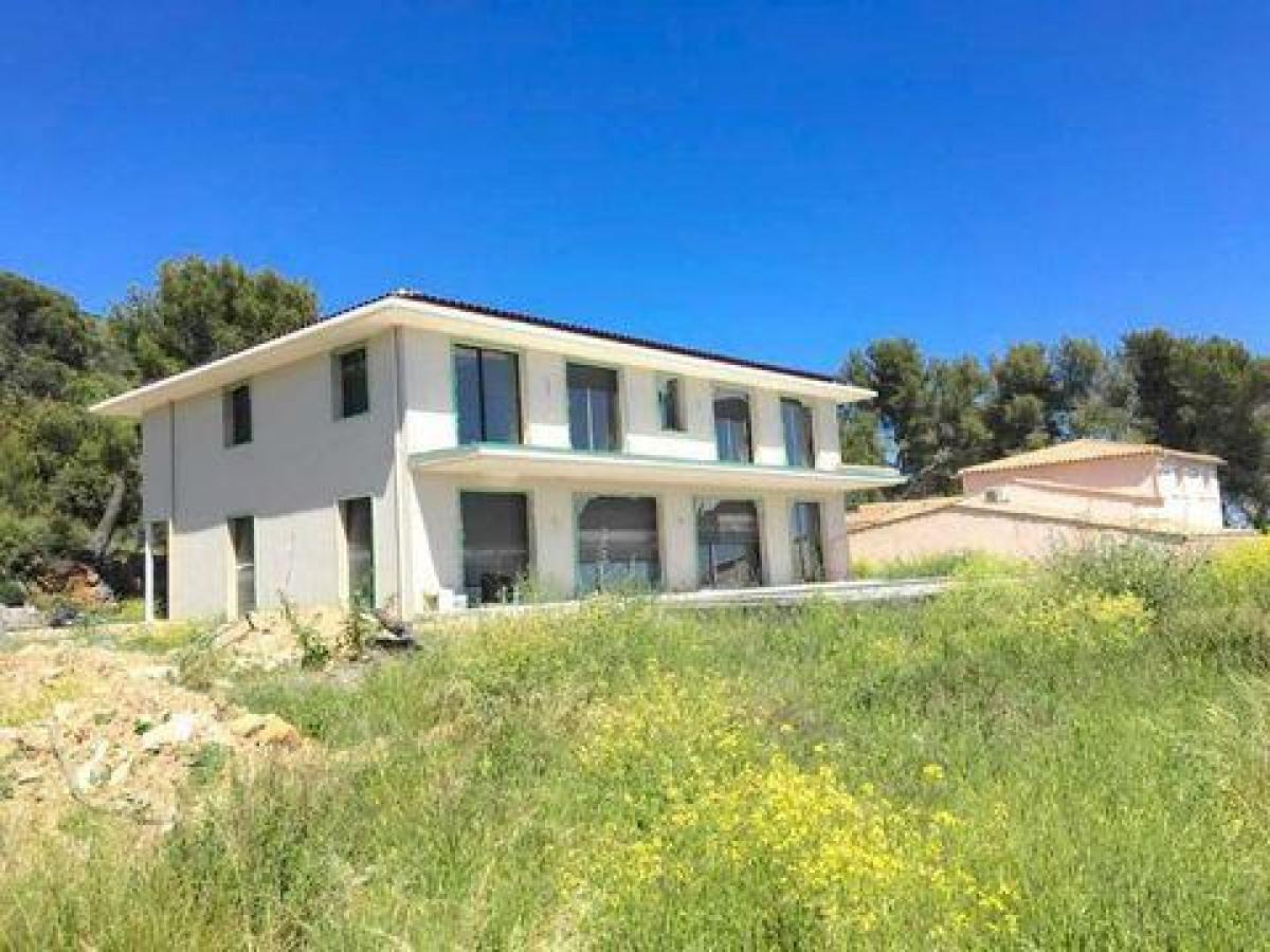 Picture of Home For Sale in Grasse, Cote d'Azur, France