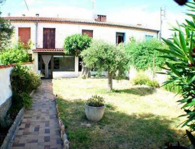 Home For Sale in Avignon, France