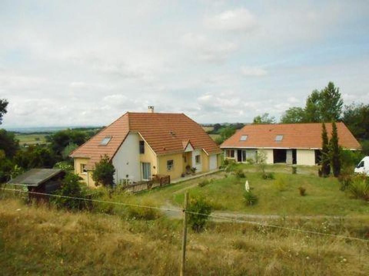 Picture of Home For Sale in Castelnau Magnoac, Midi Pyrenees, France