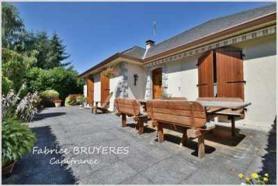 Home For Sale in Ussel, France