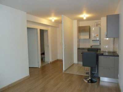 Condo For Sale in Dreux, France