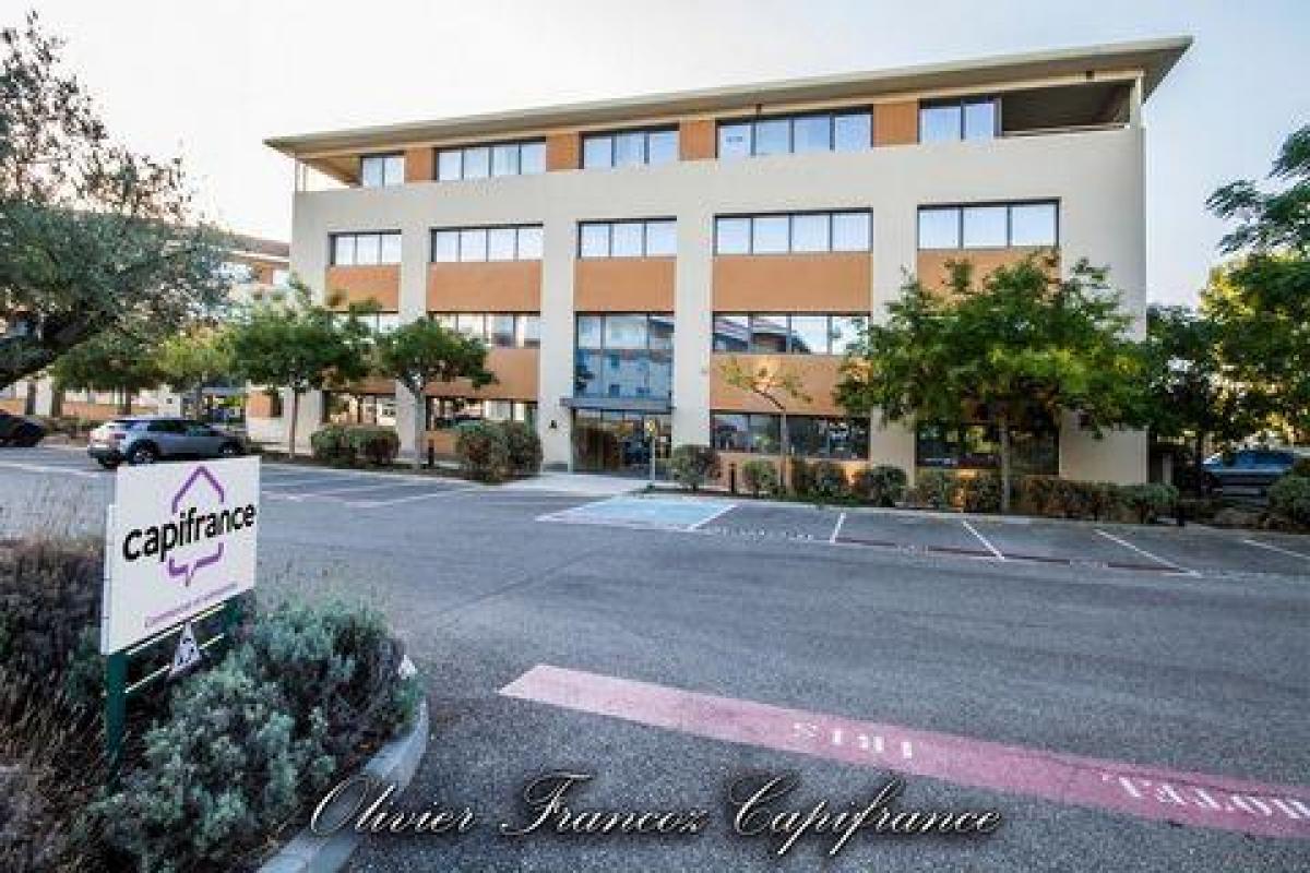 Picture of Office For Sale in La Ciotat, Provence-Alpes-Cote d'Azur, France