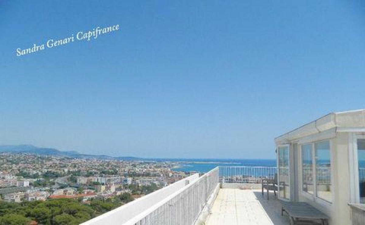 Picture of Condo For Sale in Cagnes Sur Mer, Provence-Alpes-Cote d'Azur, France