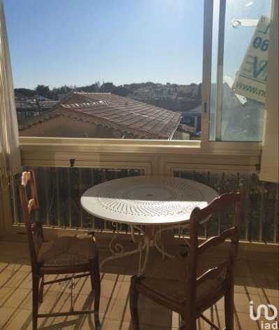 Condo For Sale in SIX FOURS LES PLAGES, France