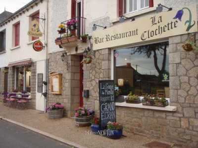 Office For Sale in Credin, France