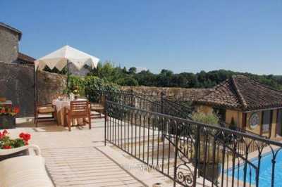 Condo For Sale in Beauville, France