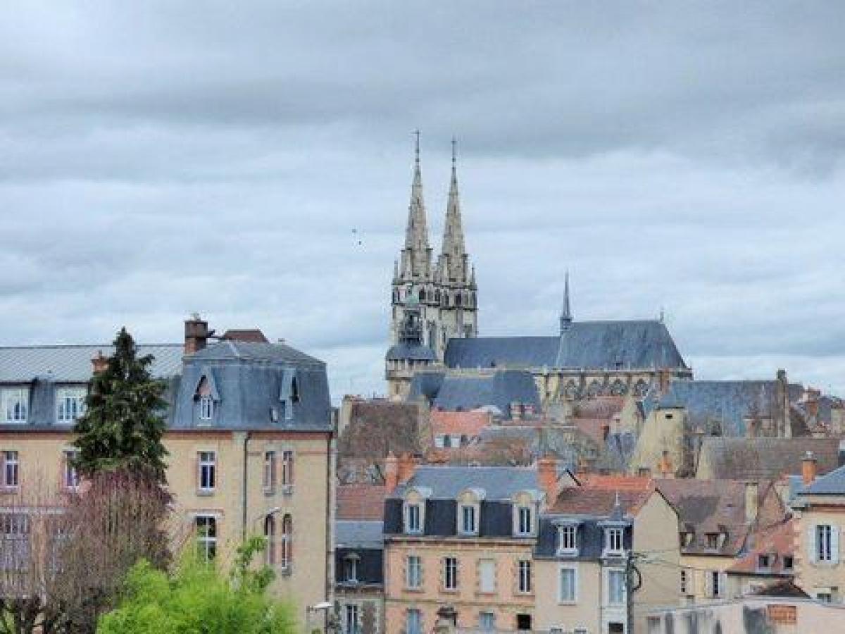 Picture of Condo For Sale in Moulins, Auvergne, France