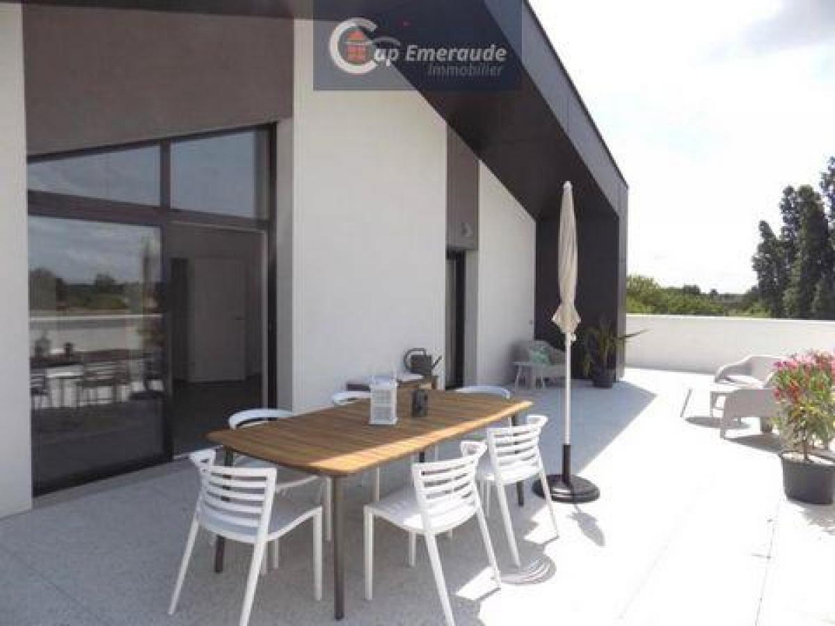 Picture of Condo For Sale in Parempuyre, Aquitaine, France