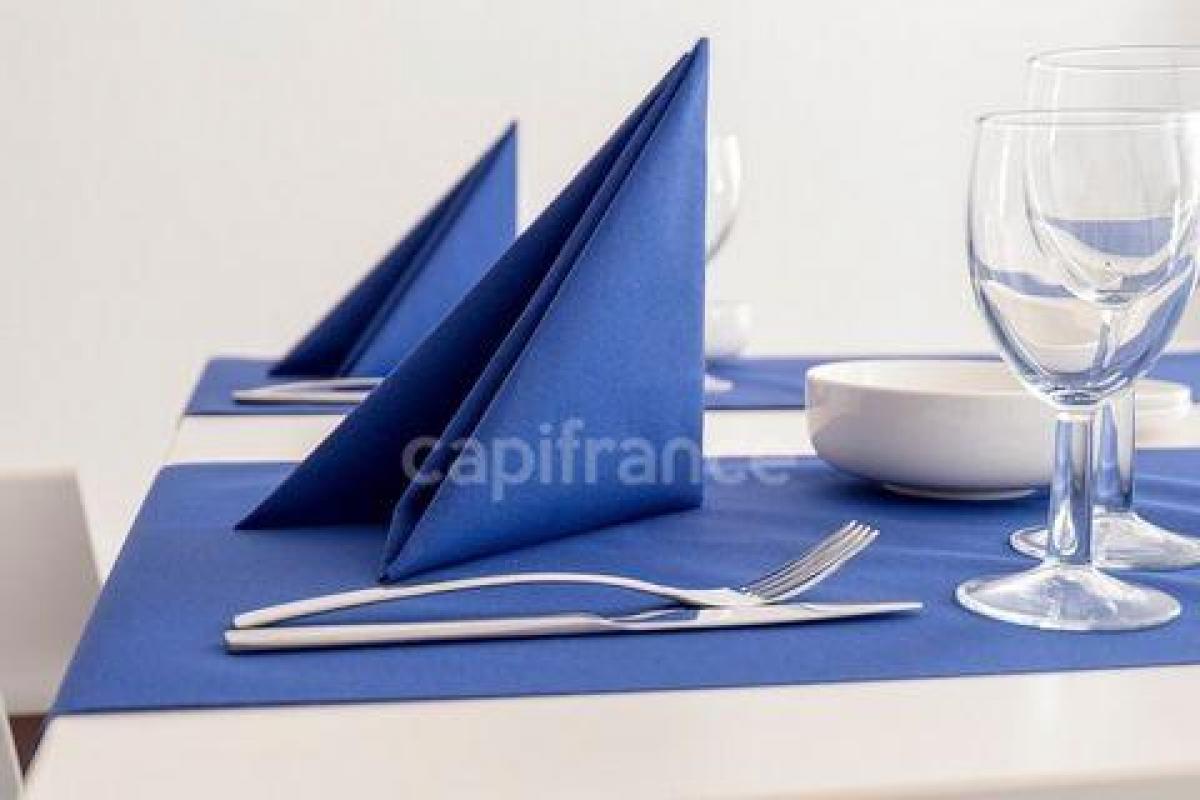 Picture of Office For Sale in Cavaillon, Provence-Alpes-Cote d'Azur, France