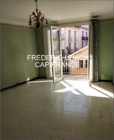 Condo For Sale in Beziers, France