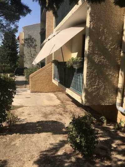 Apartment For Sale in Marignane, France