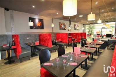 Industrial For Sale in Montataire, France