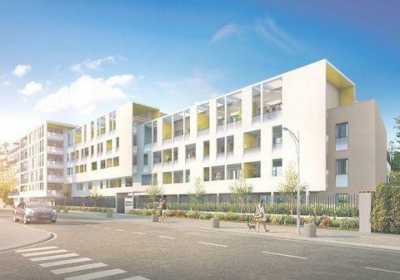 Apartment For Sale in Gardanne, France