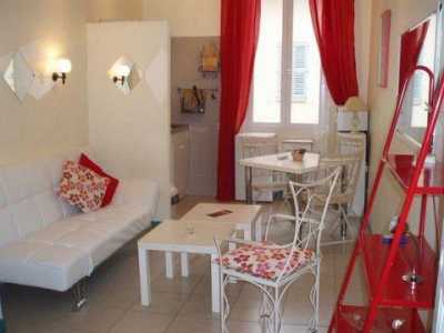 Apartment For Rent in Cannes, France
