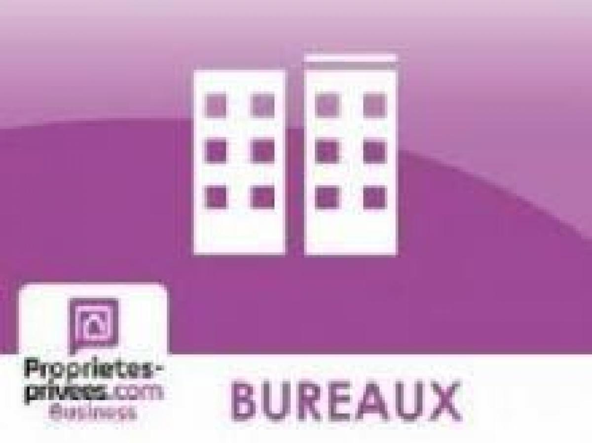 Picture of Office For Sale in Abbeville, Picardie, France