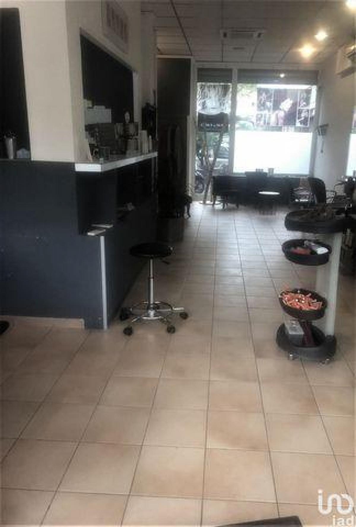 Picture of Office For Sale in Aix En Provence, Cote d'Azur, France