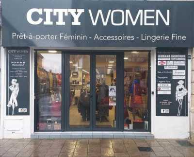 Office For Sale in Lesparre Medoc, France