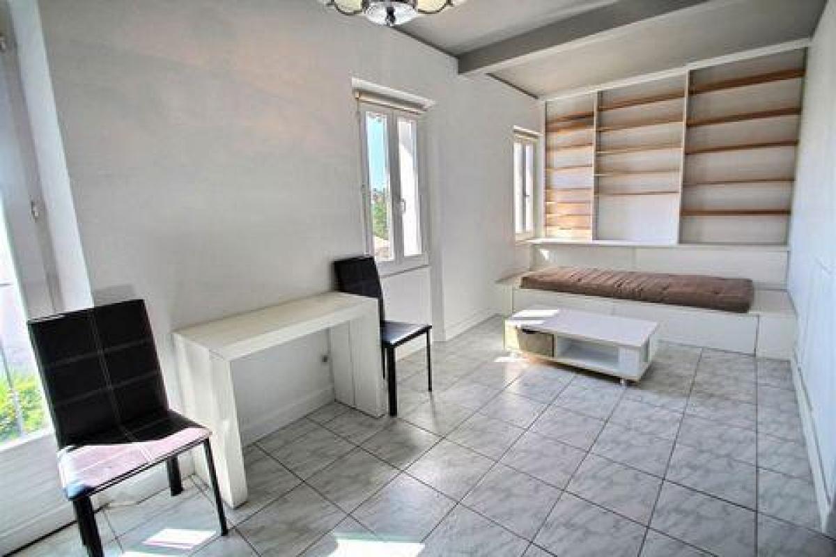 Picture of Condo For Sale in Carqueiranne, Provence-Alpes-Cote d'Azur, France