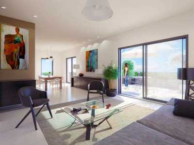 Condo For Sale in Dax, France