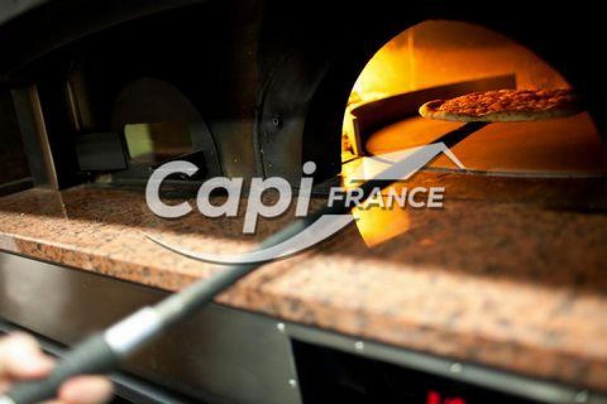 Picture of Office For Sale in Cavaillon, Provence-Alpes-Cote d'Azur, France