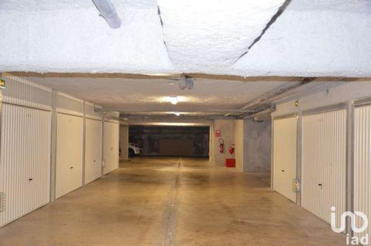 Picture of Retail For Sale in Nice, Cote d'Azur, France