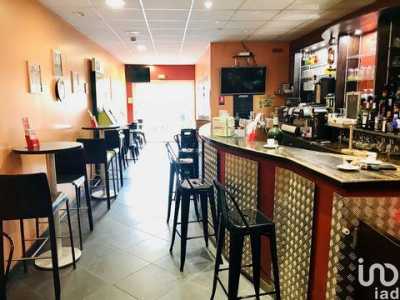 Industrial For Sale in Gauchy, France