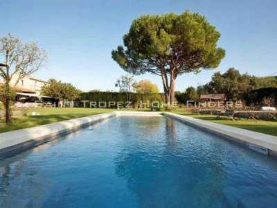 Farm For Rent in Saint-Tropez, France